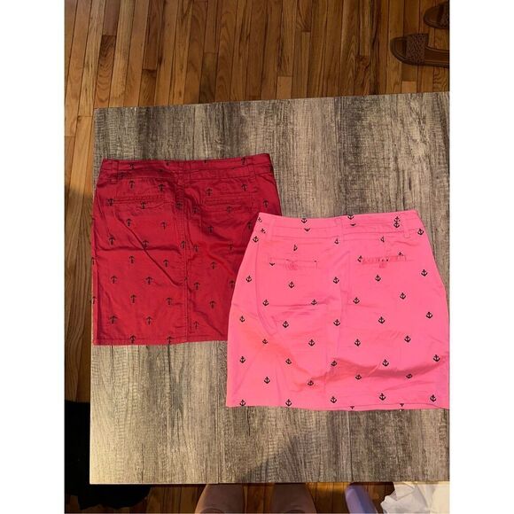 Bundle of 2 British Khaki Anchor Skirts pink red Size 8 - Picture 5 of 5
